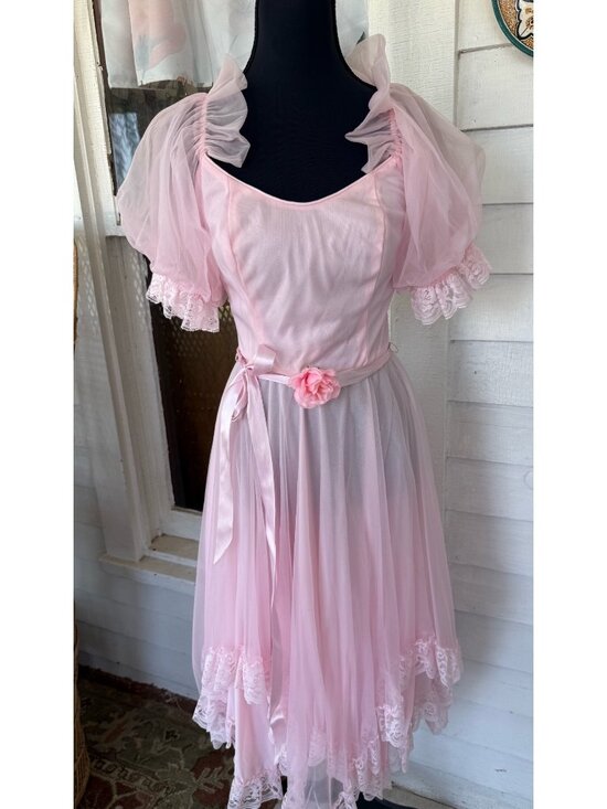 Jo Ed Sophisticates Dresses & Skirts - Vintage 80s Bubble Gum Pink Sheer Nylon & Lace Party Dress Balloon Sleeves Sz M